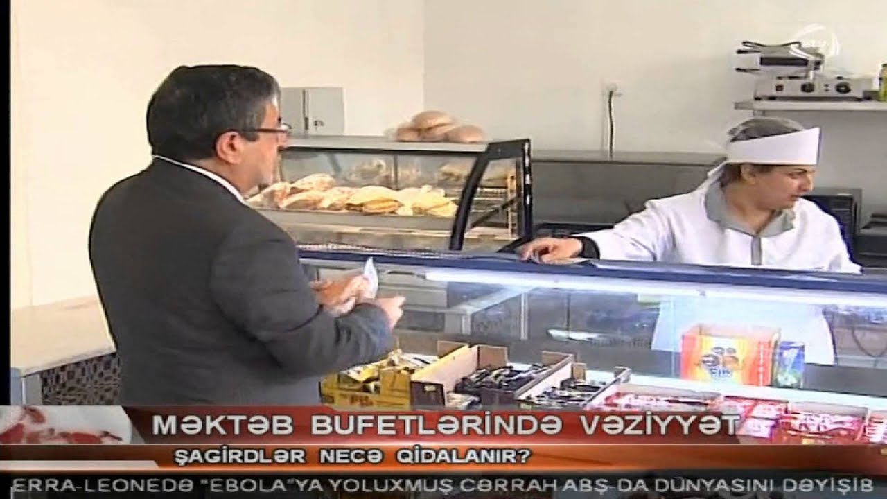 Məktəb direktoru bufetdə