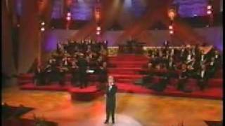 Walk Alone    www.michaeljuniorandfans.com