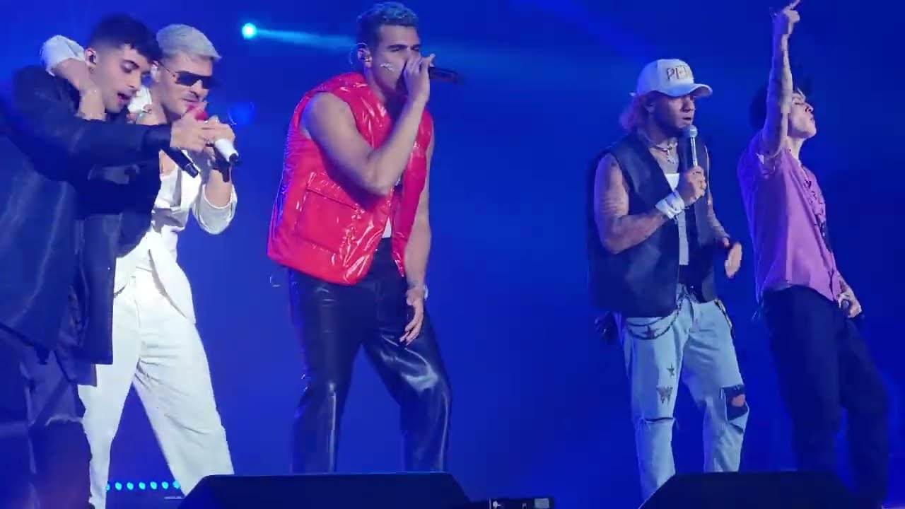 CNCO feat ABRAHAM MATEO 