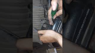 Porche maccan brake pad replacement