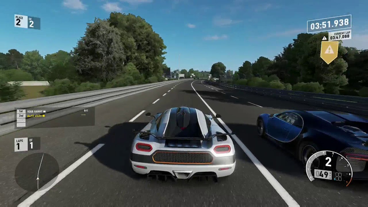 Bugatti Chiron vs Koenigsegg One:1 - Forza 7