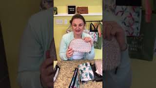 Review/Comparison of Pouches by Thirty-One Gifts