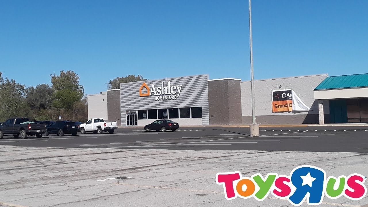 Ashley Furniture In A Former Toys R Us In Sandusky Ohio Youtube