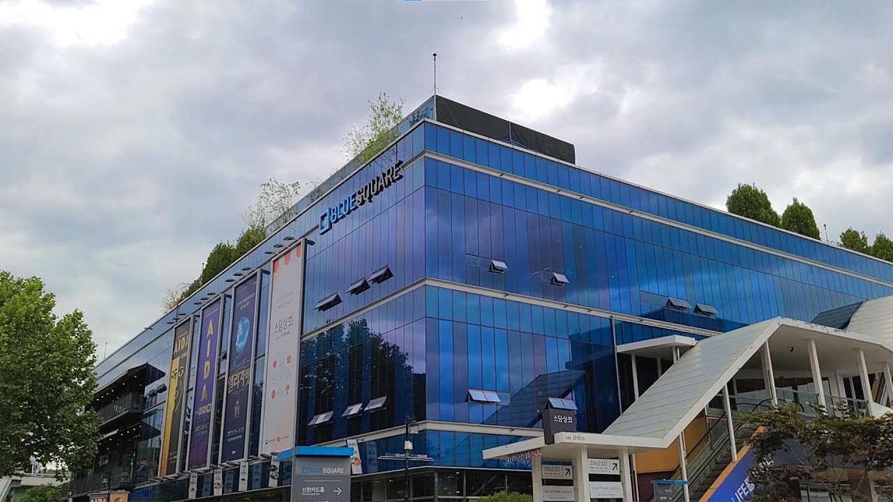 [한국좋은곳] 서울 여기만큼 편한 북카페를 본 적이 없습니다. 📚☕ 북카페에 돌침대까지... 하루종일 책 읽기 정말 좋은 곳.