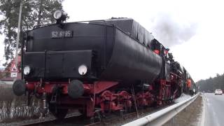 Parralel Fahrt mit Baureihe 52 8195-1 auf der Sengenentalbahn (4/4)