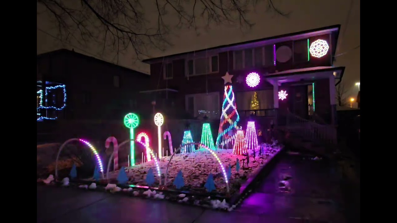 Merry Christmas everyone. My 2025 Christmas lights show. 