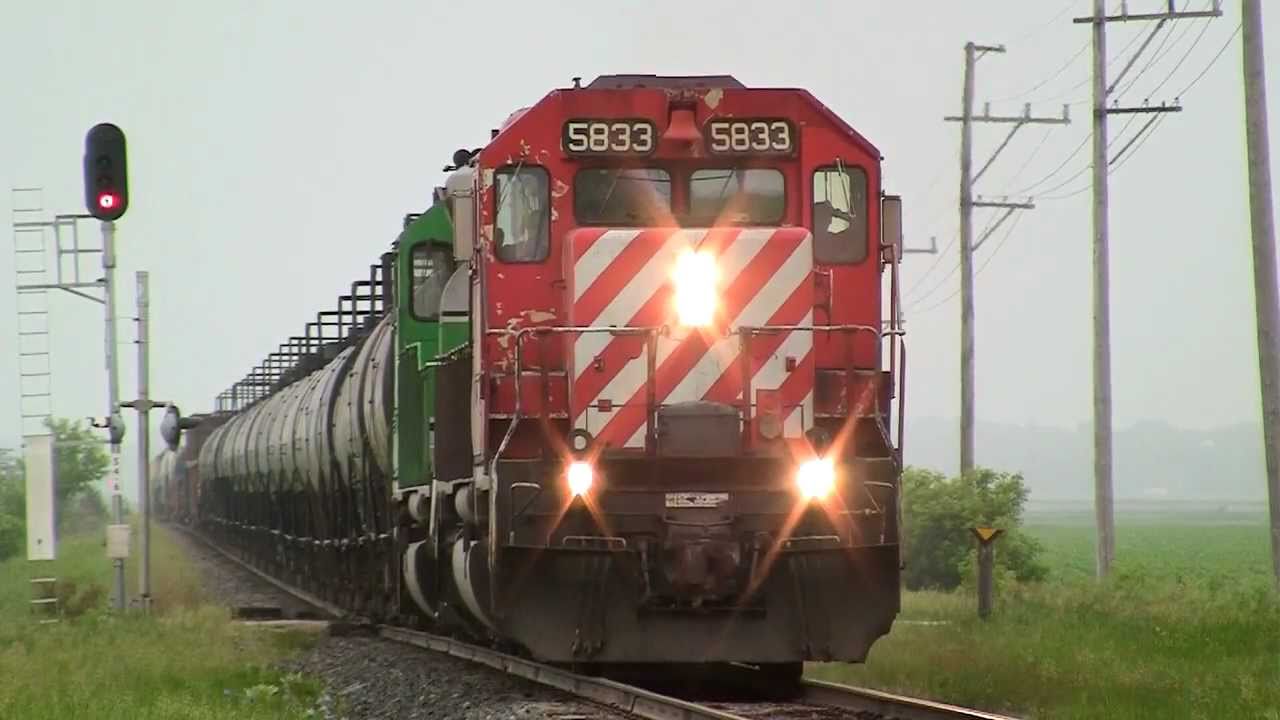 CP 5833 West by New Lebanon, Illinois on 6-11-2011 - YouTube