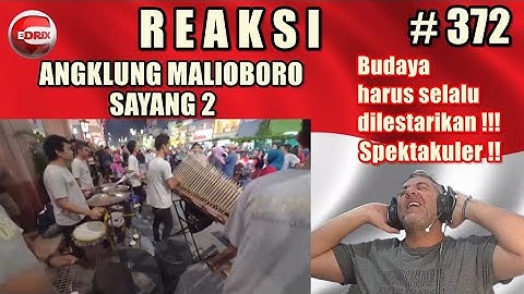 SAYANG 2 - Versi Calung Funk (Angklung Malioboro) Nonton Angklung Pakai Kamera - BRAZILIAN REAKSI