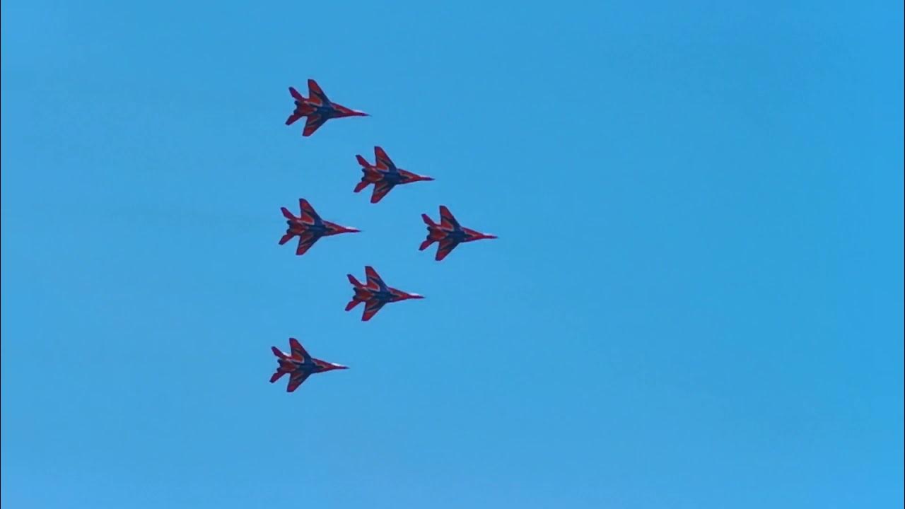 Стрижи чебоксары 2024 репетиция. Стрижи кемерово. Крылья пармы 2023 пермь. Московская набережная чебоксары. Стрижи в кузбассе 2022.