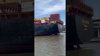 Getting an escort #oceans #tugboats #cargo #cargoship #boats #bigboat #asmr #georgia