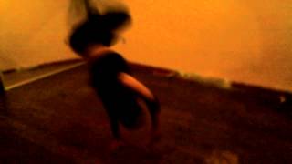 2 clap hand hops , Bboy Frodo , From Puebla City.