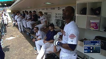 MIL@SD: Blash crushes first Major League home run