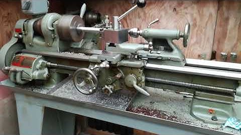 South Bend 9a making a trapezoidal thread - First time for the owner - Old lathe running great 💪😲