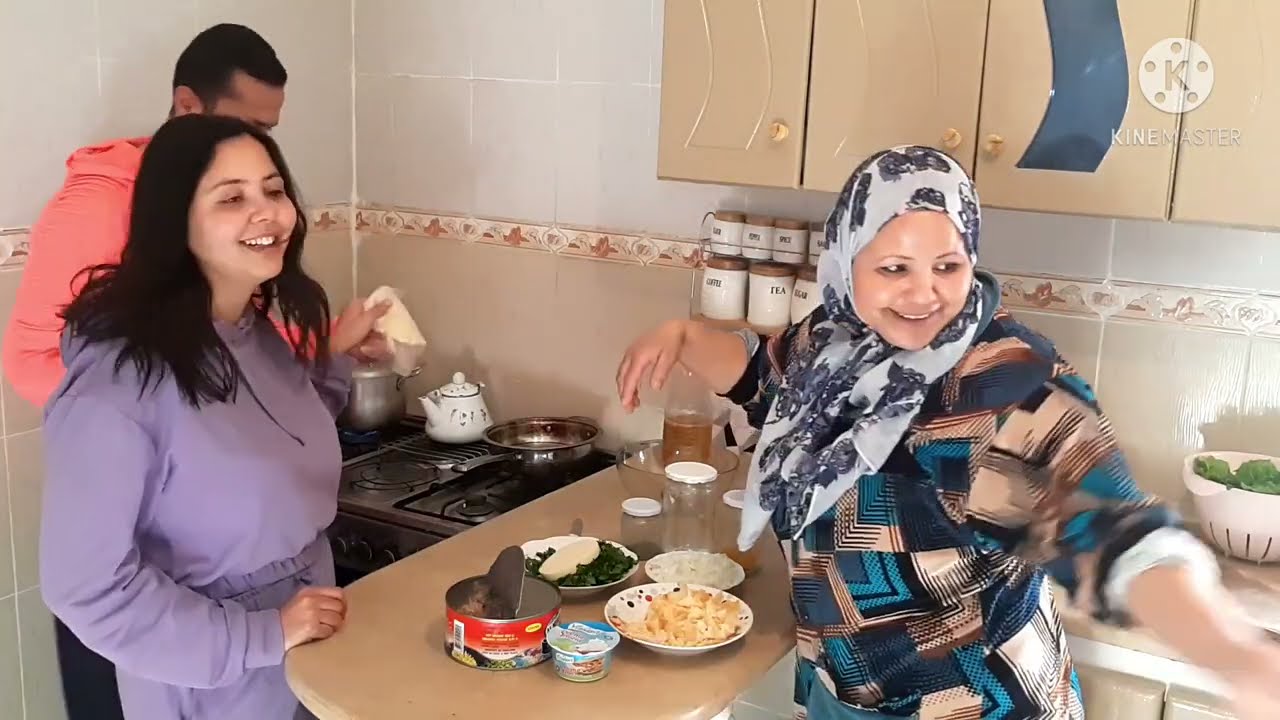 لما يدخل المعلم للكوجينه لازم تنور / طواجن مقرونه باشامال