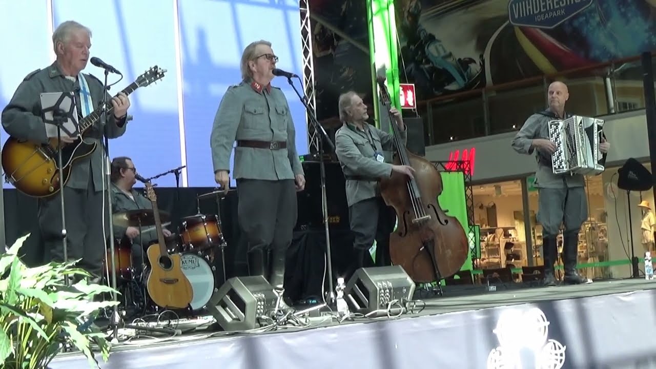 Korsuorkesteri 24.4.2022 Ideapark Lempäälä