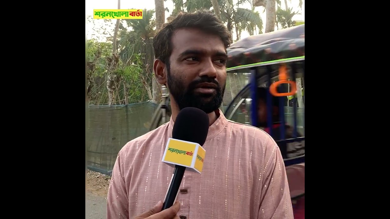 বাজার করতে গিয়ে গাড়ি হা'রা'লে'ন ভ্যান চা'লক।