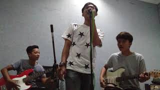 Download Lagu aiman timo permata hati cover sendal sleand MP3