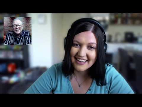 Александра Дилеманс живет в Нидерландах. Она замужем за голландцем.