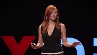 El arte hace desaparecer la discapacidad | Karina Chowanczack | TEDxPitic