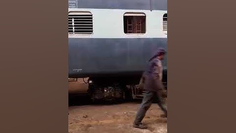 Coach Discharge from Surface Traverser