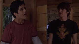 Drake & Josh - Drake & Josh Try To Pass Time, Stuck In The Treehouse, By Playing A Game