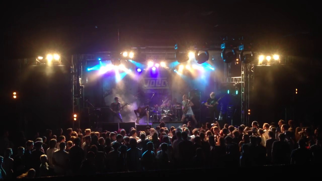 eZah -Twins Paradox (live)