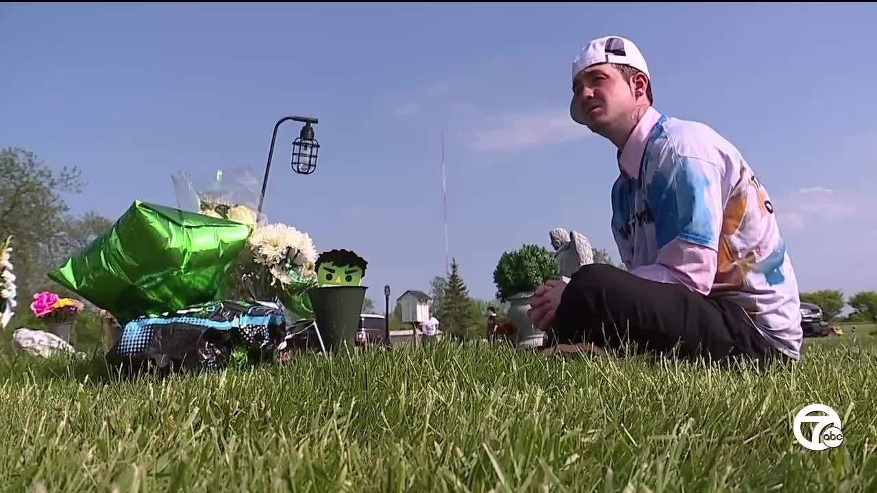 'Babies, we did it': Father of Swan Boat Club crash victims finding closure 1 year later