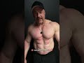 Trainiert Euren Bauch wenn Ihr dickere Bauchmuskeln haben wollt!#short#johannes_luckas