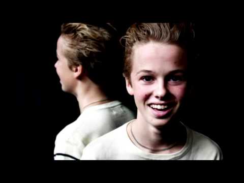 ISAK DANIELSSON - SOMEBODY THAT I USED TO KNOW - X-FACTOR 2012