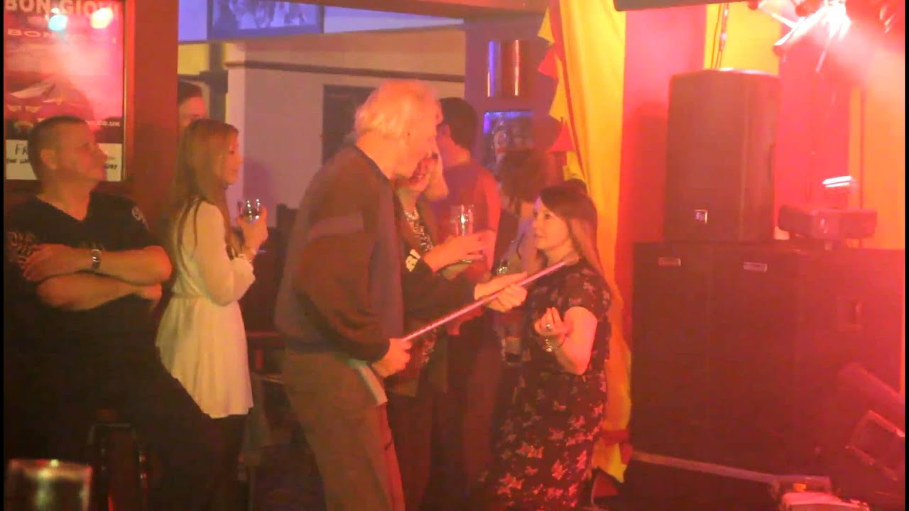 ARE YOU EXPERIENCED - JOHNNY B GOODE @ THE RAILWAY VENUE BOLTON