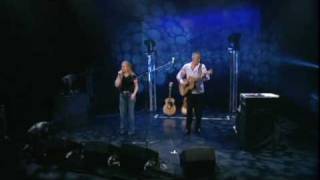 Tommy Emmanuel and Lizzie Watkins - Dream a little dream of me chords