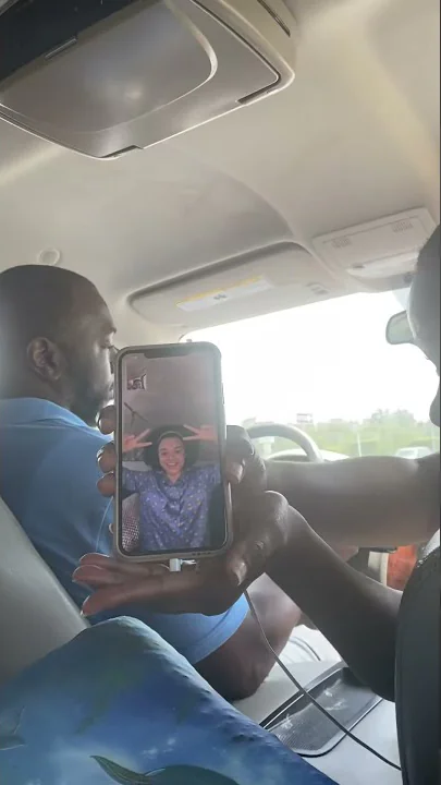 Omg Gabrielle Nevaah  green  face time me for my b...