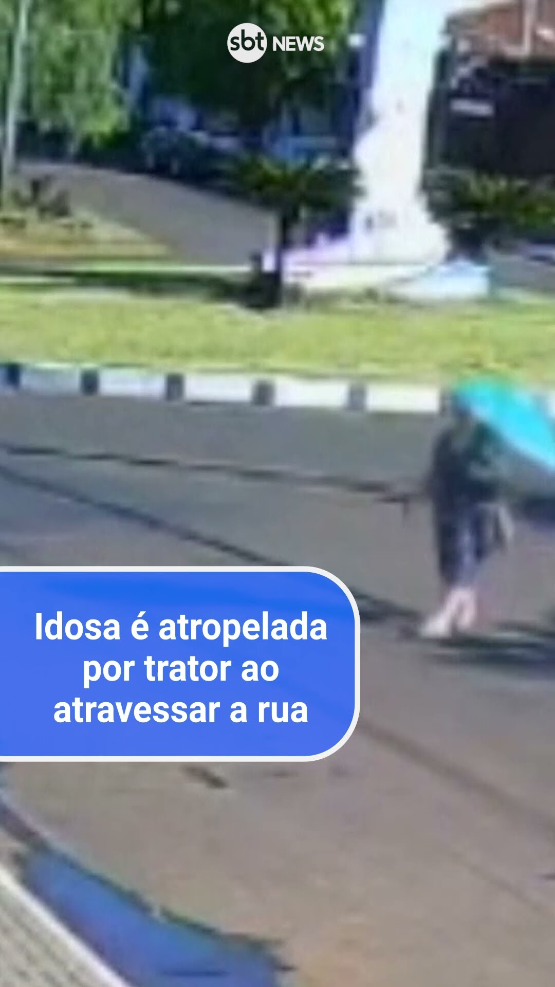 Idosa é atropelada por trator ao atravessar a rua