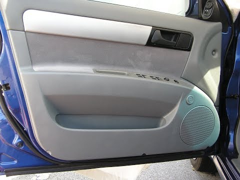 Suzuki Forenza Speaker Removal - Front Door