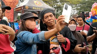 DETIK DETIK CAK SODIQ MONATA DI KEJAR FANS DARI PONOROGO KOTA REOG