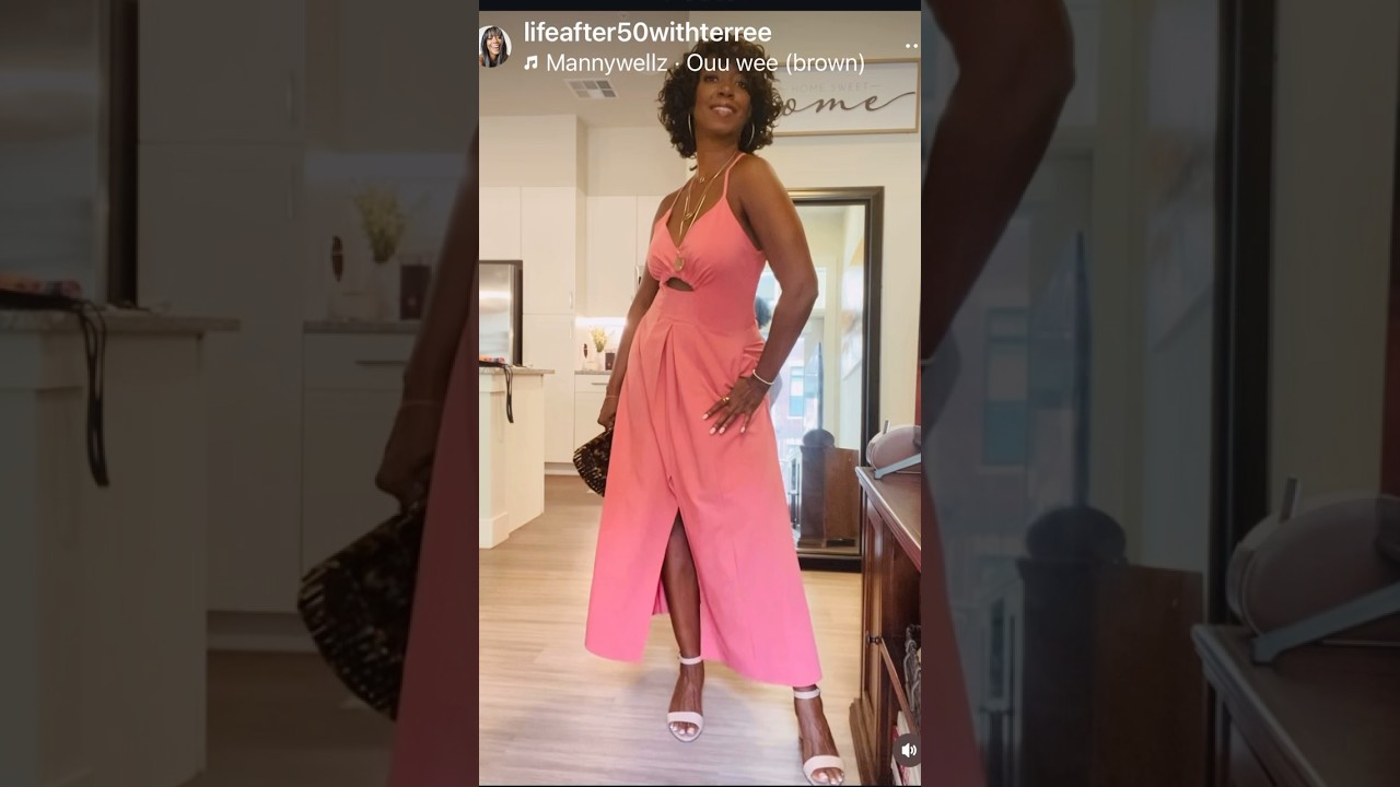 BRUNCH OUTFIT IDEAS FOR WOMEN OVER 50 