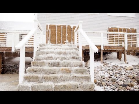 Vídeo: Cómo Y Cómo Proteger Una Casa Sin Terminar En Invierno