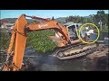 Dangerous Idiots Operator Fail Compilation - Extreme Heavy Equipment Accidents caught on tape