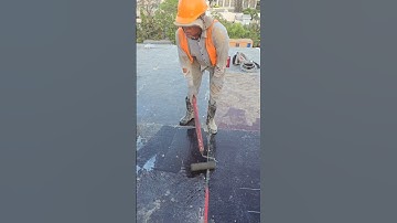 Oiling formwork #shorts #construction