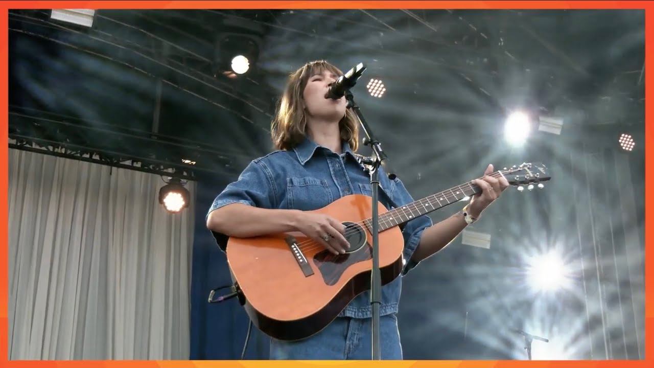 MEAU – Dat Heb Jij Gedaan (Live op Concert at SEA 2024) - YouTube