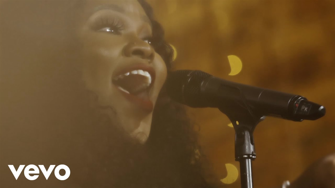 Tasha Cobbs Leonard - Lift Every Voice And Sing Tasha Cobbs Leonard - Lift Every Voice And Sing