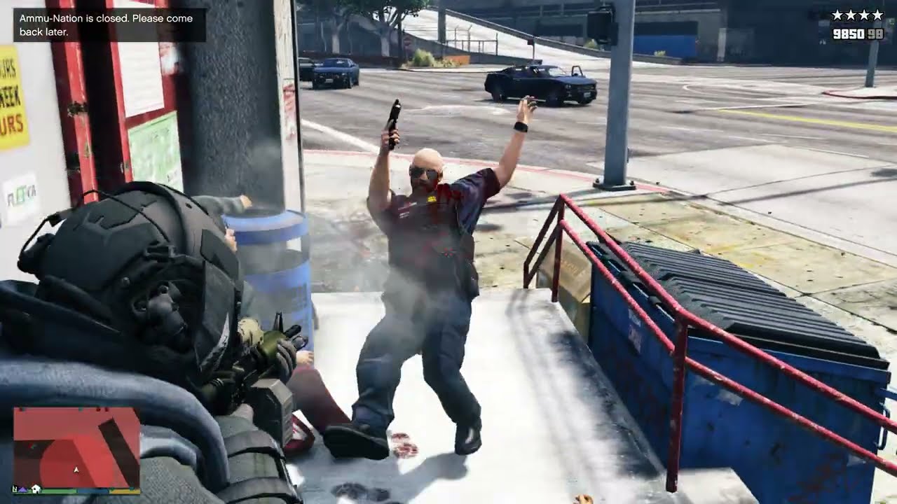 GTA 5 - Juggernaut Suit Rampage at Ammu-Nation + Ten Star Escape