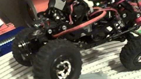 losi micro crawler blade chassis amazing video