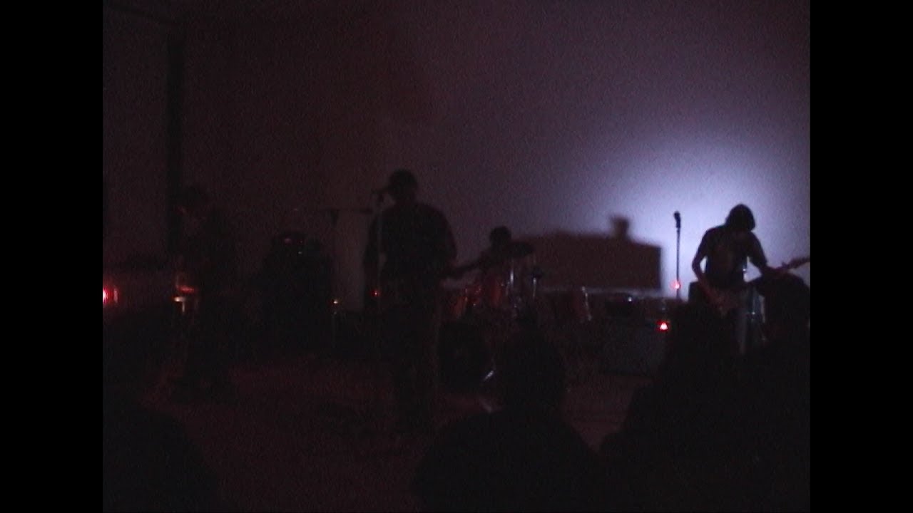 Kimone live at Mass Art (03.08.02)