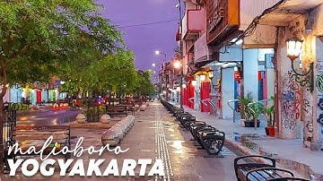 Suasana malam hari di Jalan Malioboro Yogyakarta, 2022