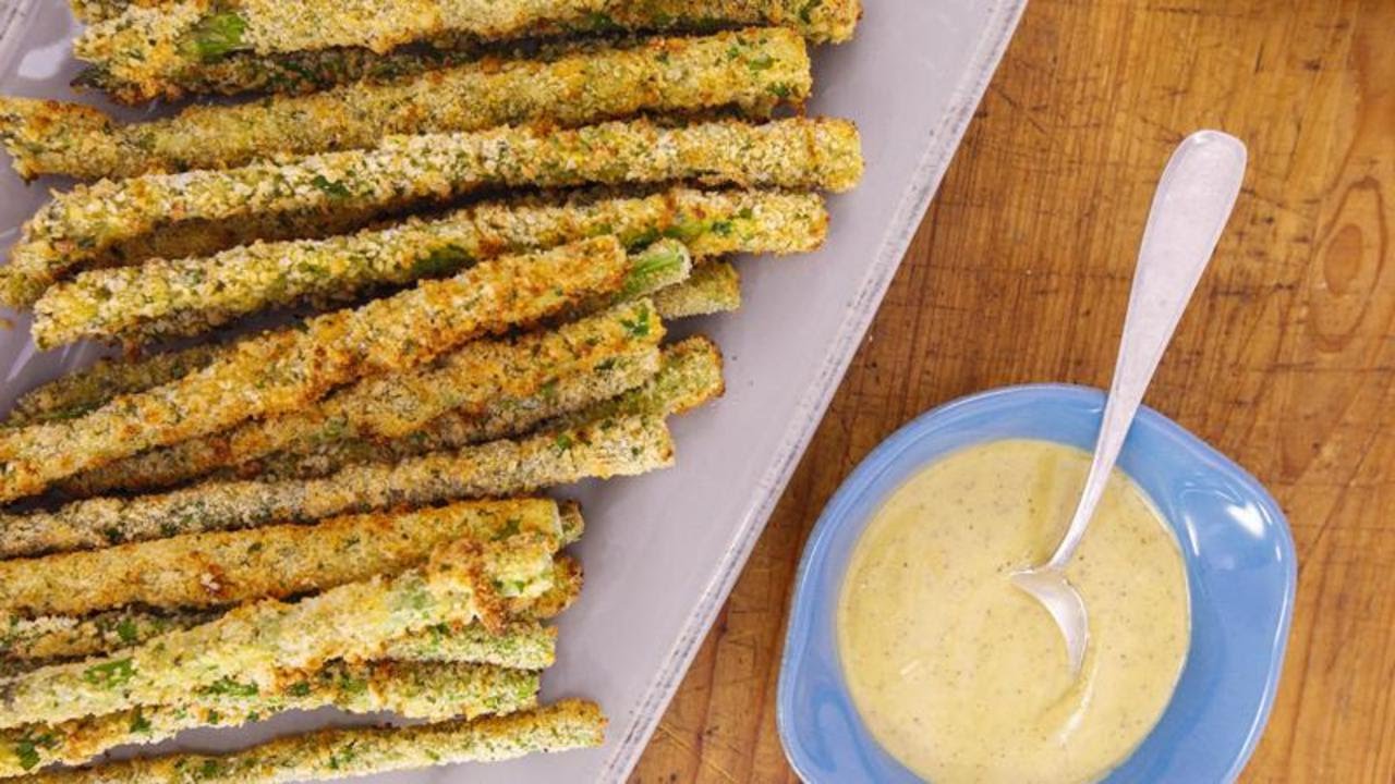 Oven-Fried Asparagus with Caesar Dressing | Rachael Ray Show