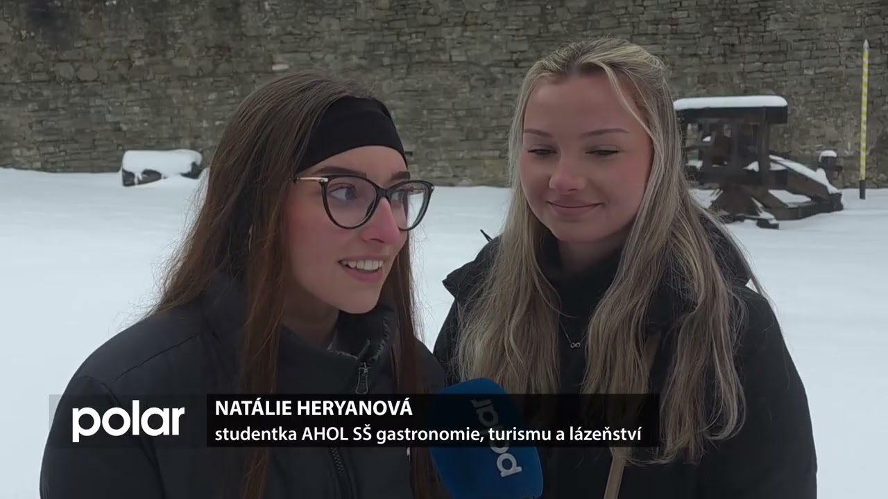 Hrad Hukvaldy nabízí mimořádné komentované prohlídky i v zimě (TV Polar)