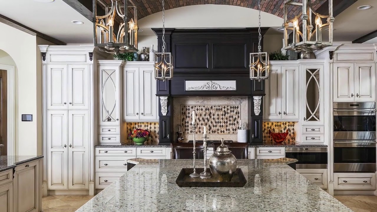 10215 Morey Court, Golden Oak, Florida