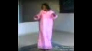 Download lagu Anita afriyie..mayen hu wabasa