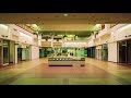 Forever Young played in an empty mall by Alphaville (Vaporwave Vibes)